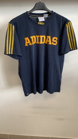 ADIDAS elastična majica, št. M
