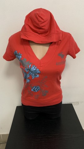 ABERCROMBIE&FITCH elastična majica, št. XS-S