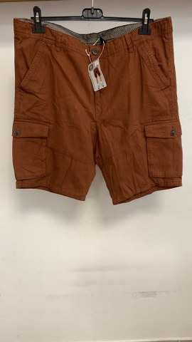 NOVE tanke bombažne kratke hlače, št. XL-2XL