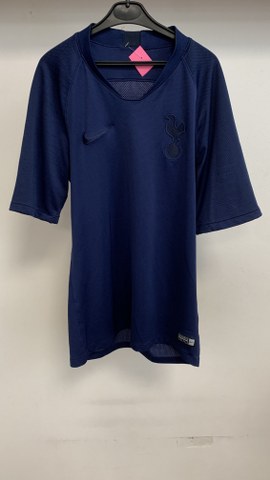 NIKE športna elastična majica, št. 146-152